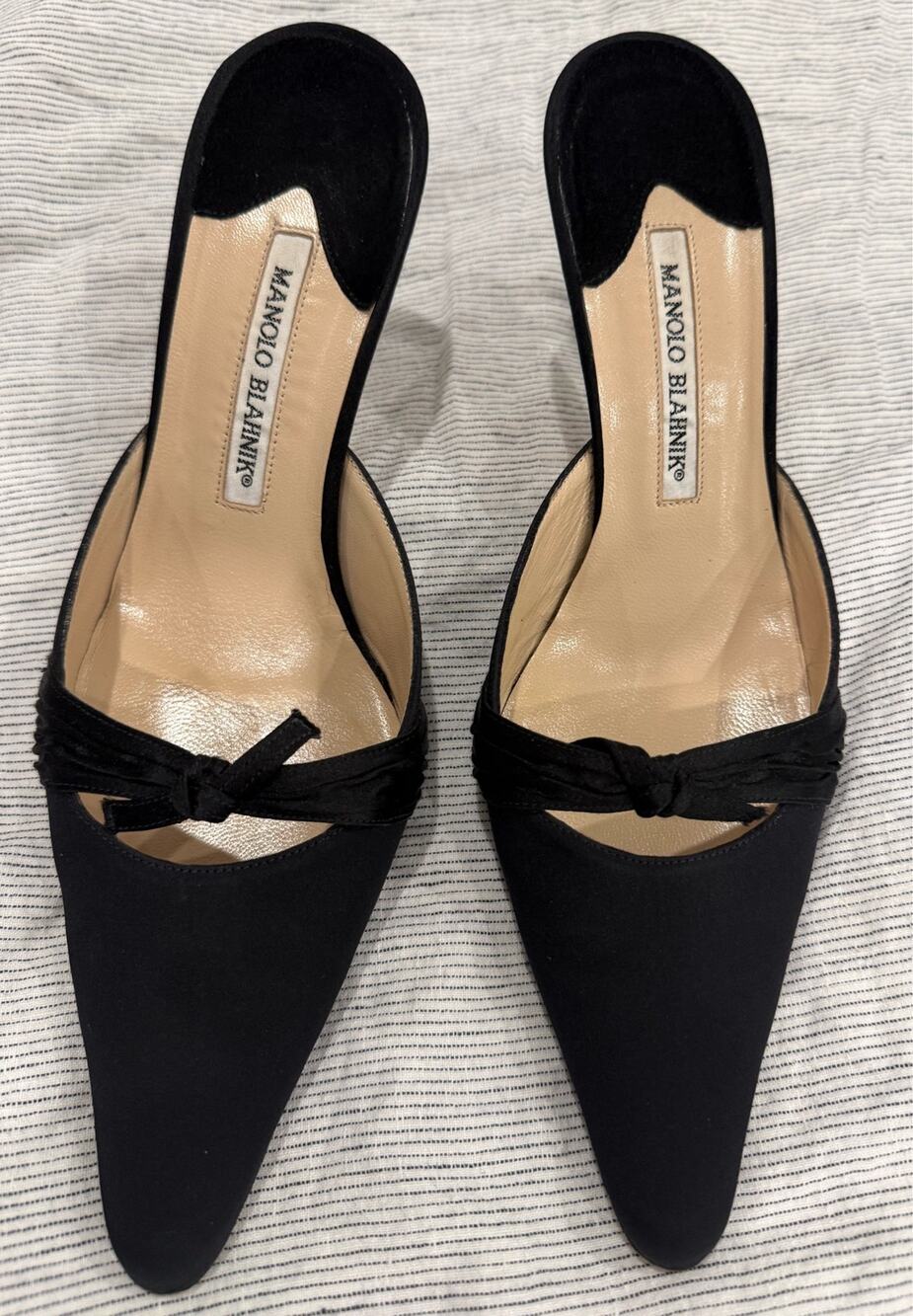 Manolo Blahnik Black Knotted Mules EU 40.5